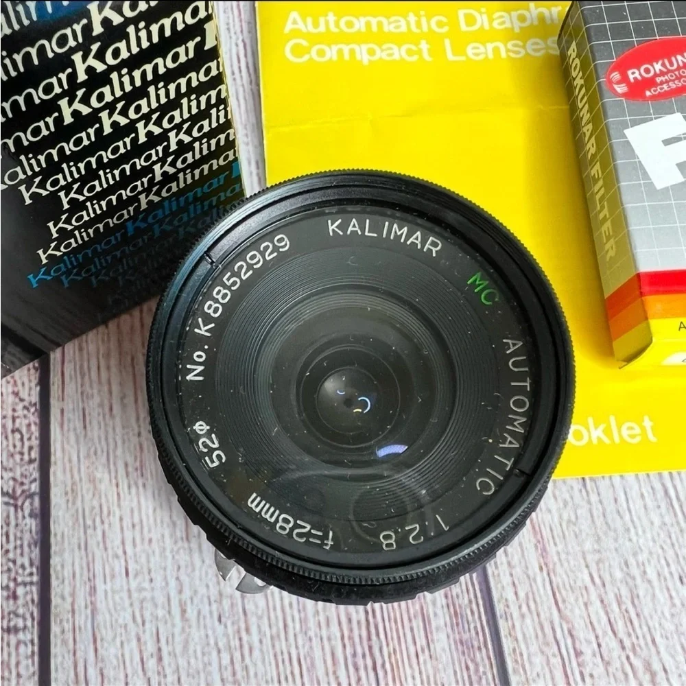 Nikon 28mm F2.8 Automatic Multi Coated Wide Angle Marco Lens K 326